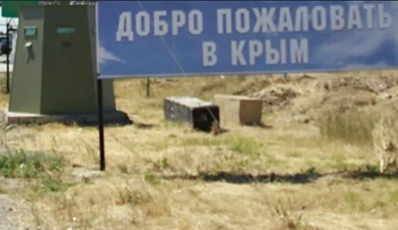 Ефект доміно в Криму: як зліт цін на бензин спалив кримський туризм і вдарив по продуктах